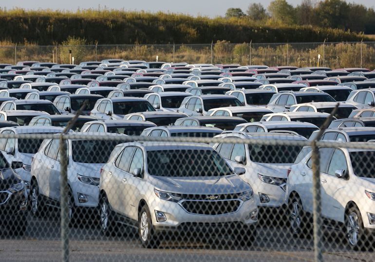 U.S. automakers post high quarterly sales even as chip shortage bites