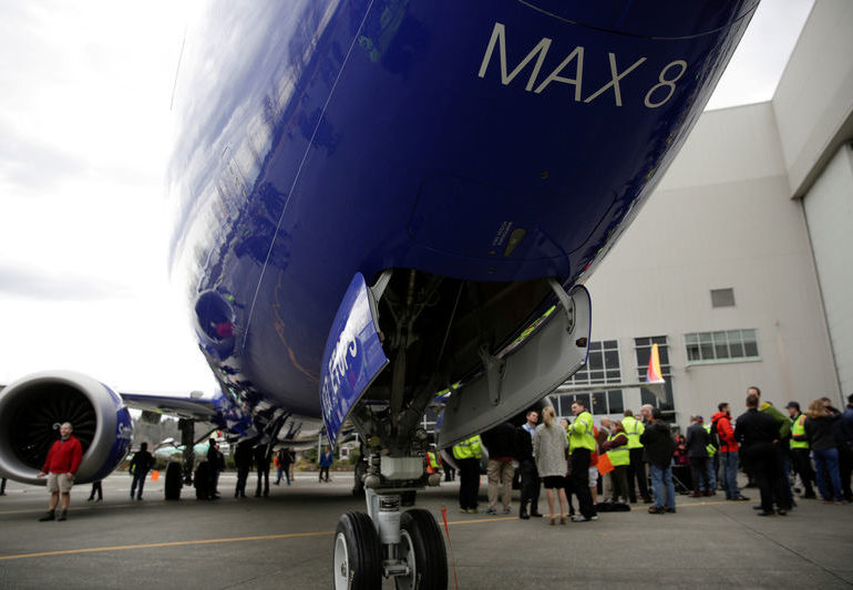 U.S. requires inspections for wire failure on Boeing 737 Classic planes By Reuters