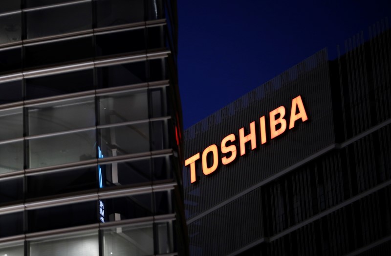 Toshiba blames woes on former CEO's 'confrontational approach' to shareholders