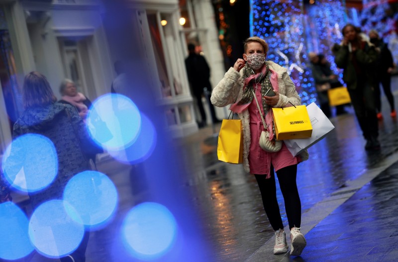 UK shopper numbers down 6.7% last week vs previous week - Springboard