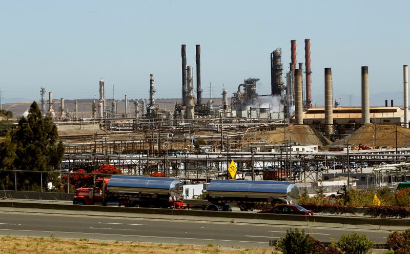 San Francisco nearing vote to drastically cut refinery pollution with new tech