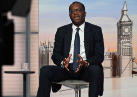Pound Wobbles Again as Kwarteng Denies Bringing Forward Spending Plans By Investing.com